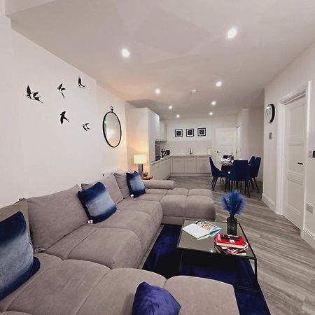 Apartmán Abbey Corner By Nivaas Reading Exteriér fotografie