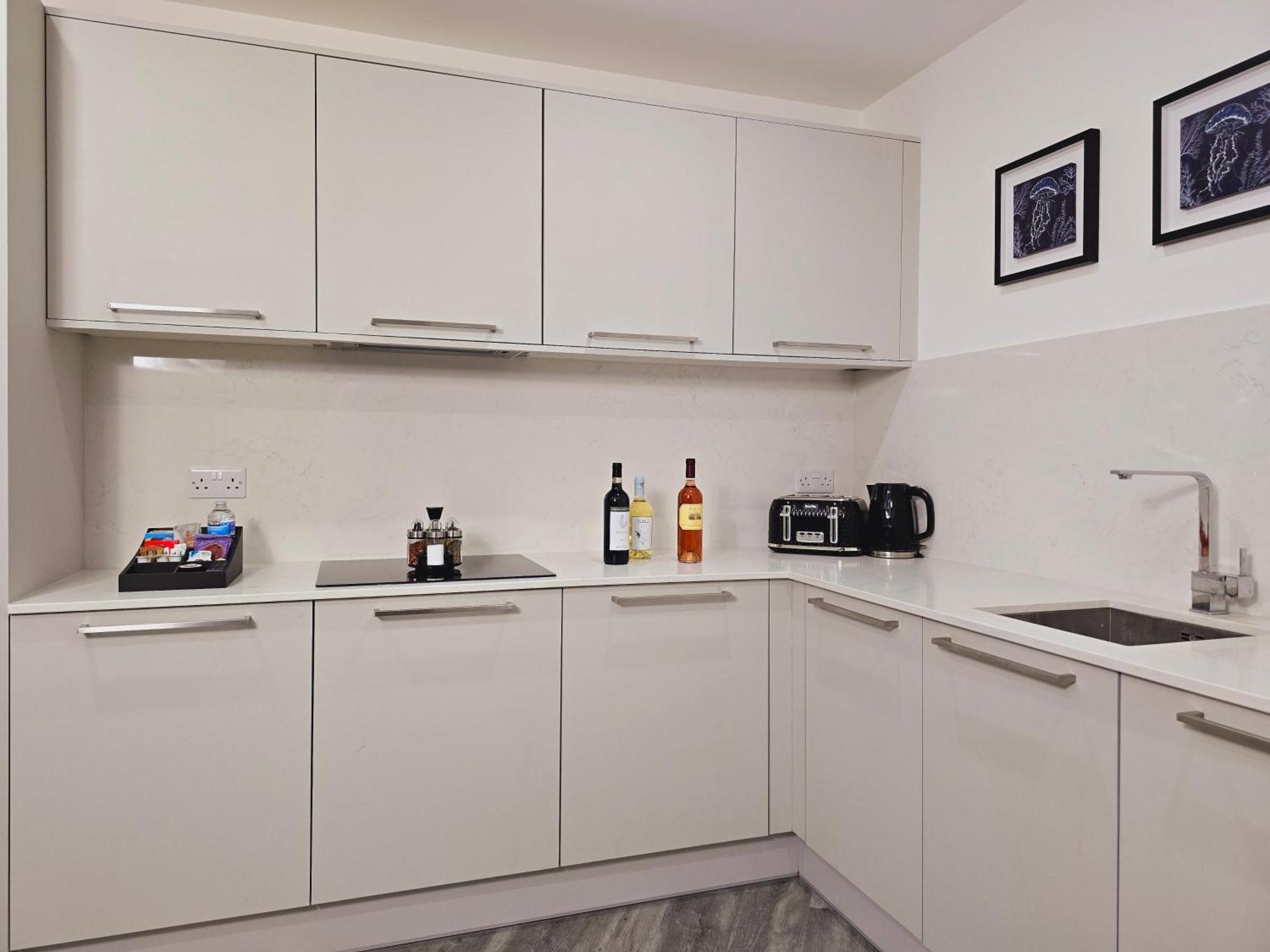 Apartmán Abbey Corner By Nivaas Reading Exteriér fotografie